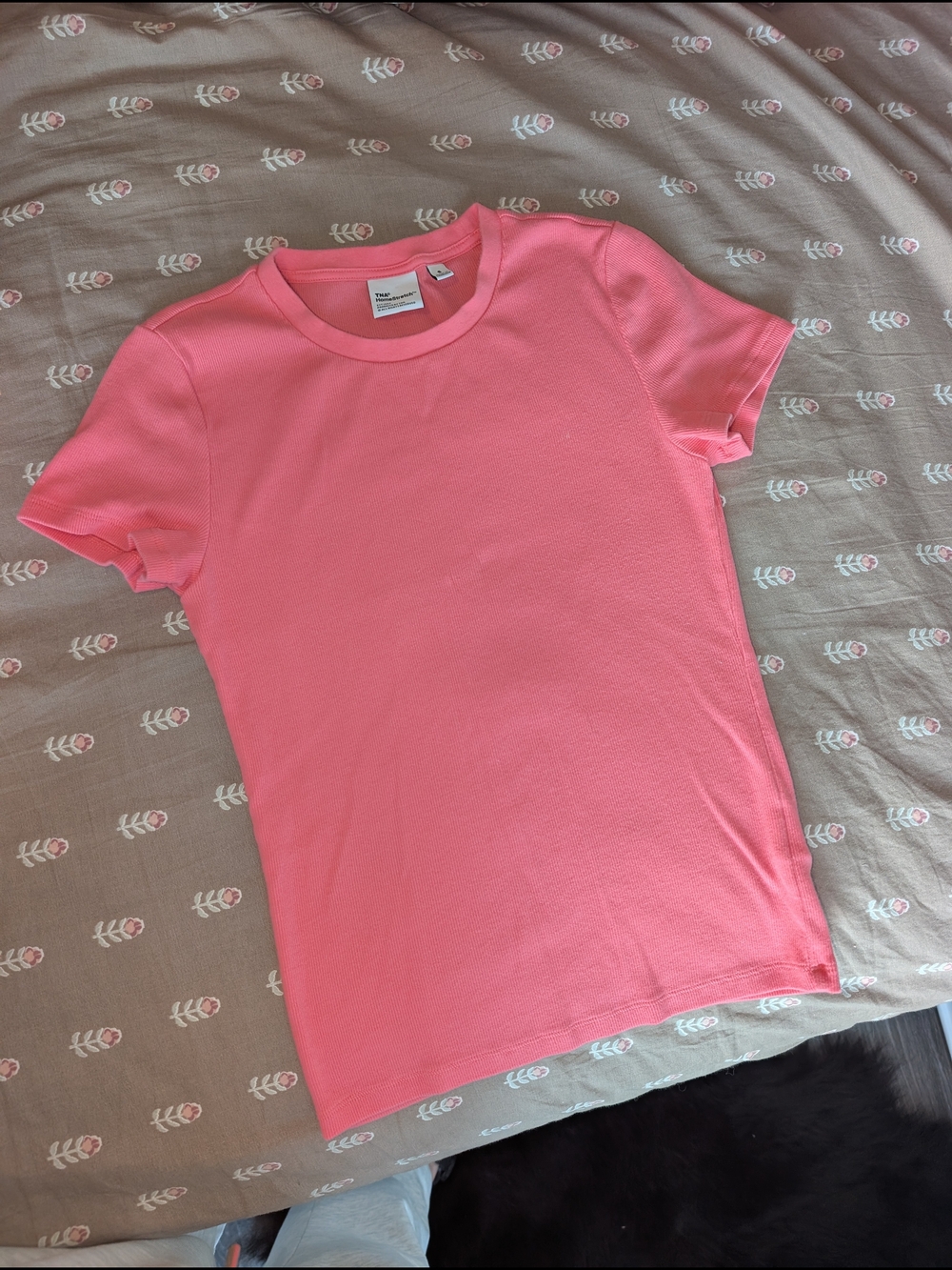 NWOT TNA Pink Crew Neck Short Sleeve Tee